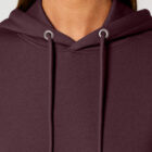 Sweat pour homme et femme en coton biologique de couleur aubergine avec un dessin dans le dos représentant les cinq éléments de sérigraphie beige.