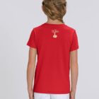 Tshirt enfant manche courte en coton biologique. De couleur rouge vue de dos avec le logo de la marque entre les épaules. La couleur de la sérigraphie est beige.