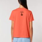 Tshirt femme en coton bio manche courte de couleur corail vue de dos avec le dessin de la marque en marron.